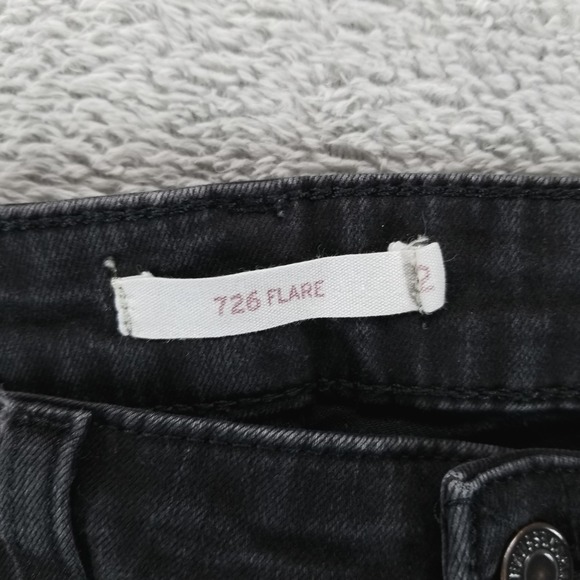 Levis Jeans Womens 32 Black 726 Flare High Rise Dark Wash Stretch Boho - Picture 3 of 11
